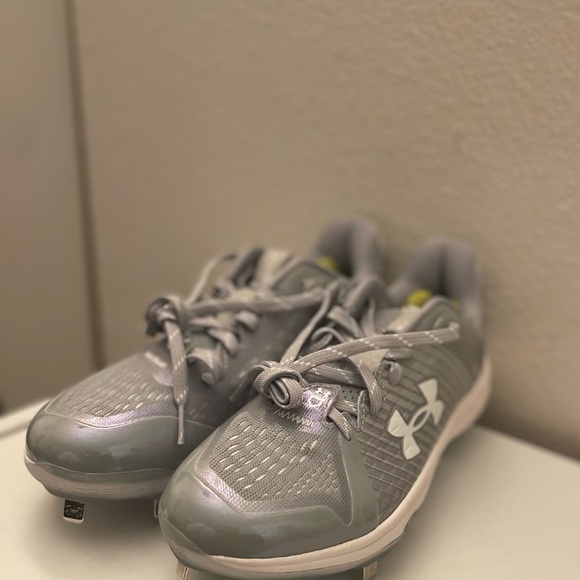 Under Armour Yard Low Mt Baseball Cleats / Men Size 6.5 - Picture 3 of 7